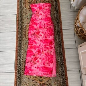 Floral rouge Strapless Dress